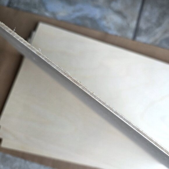 New Baltic Birch Wood Panels 15" x 9 7/8" - Package of 10 panels - Picture 3 of 3